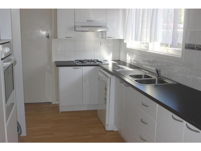 1/35 Fortuna Avenue, Croydon VIC 3136