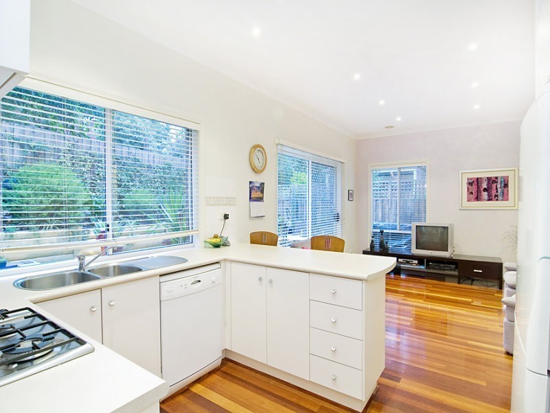 30/12-14 Unsworth Road, Ringwood North VIC 3134