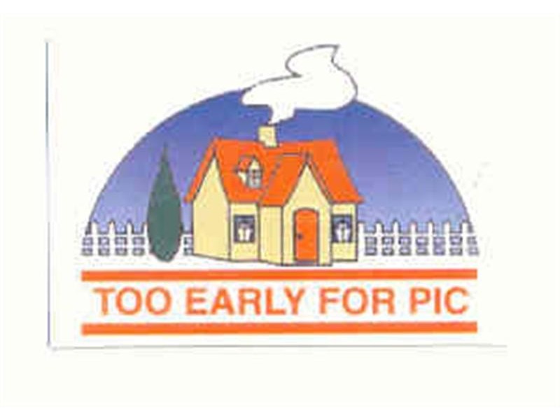 8/13 Glenora Avenue, Croydon VIC 3136