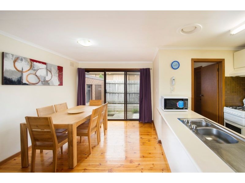 3/16 Barkly Street, Ringwood VIC 3134