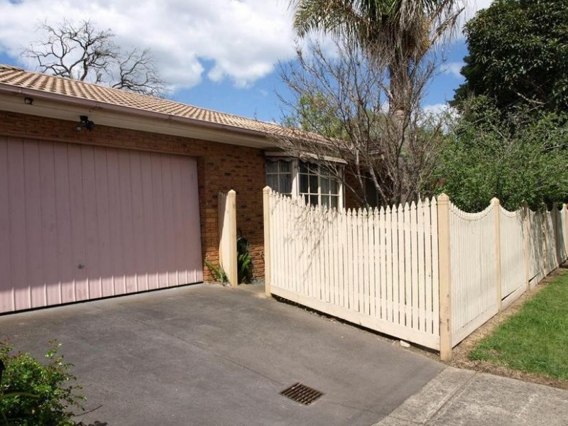 27a Sunbeam Avenue, Ringwood East VIC 3135