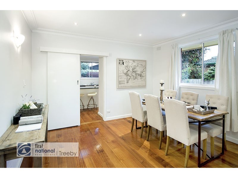 18 Woodlands Road, Heathmont VIC 3135