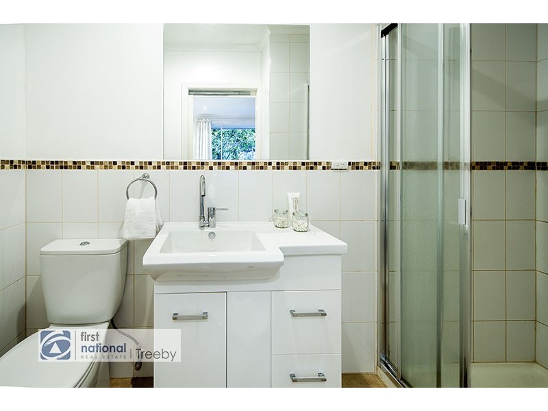 18 Woodlands Road, Heathmont VIC 3135