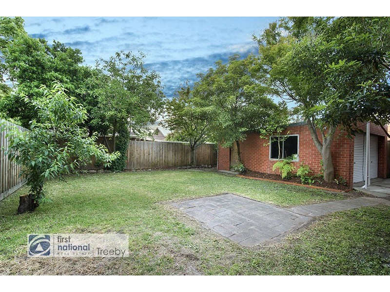18 Woodlands Road, Heathmont VIC 3135