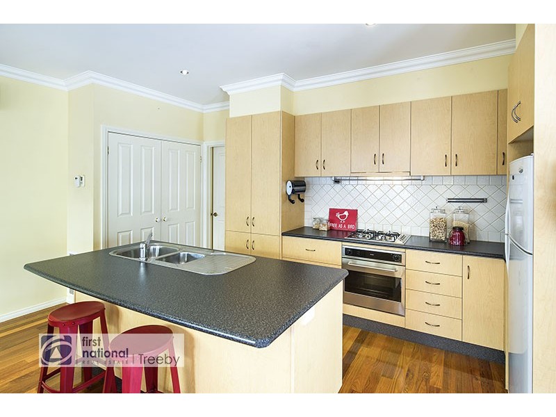 2A Robinson Street, Ringwood VIC 3134