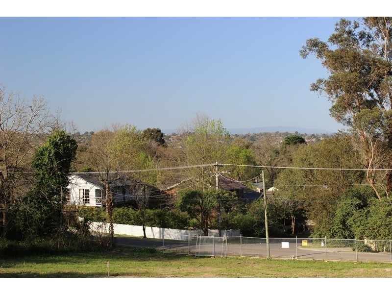 17 Cass Avenue, Croydon VIC 3136