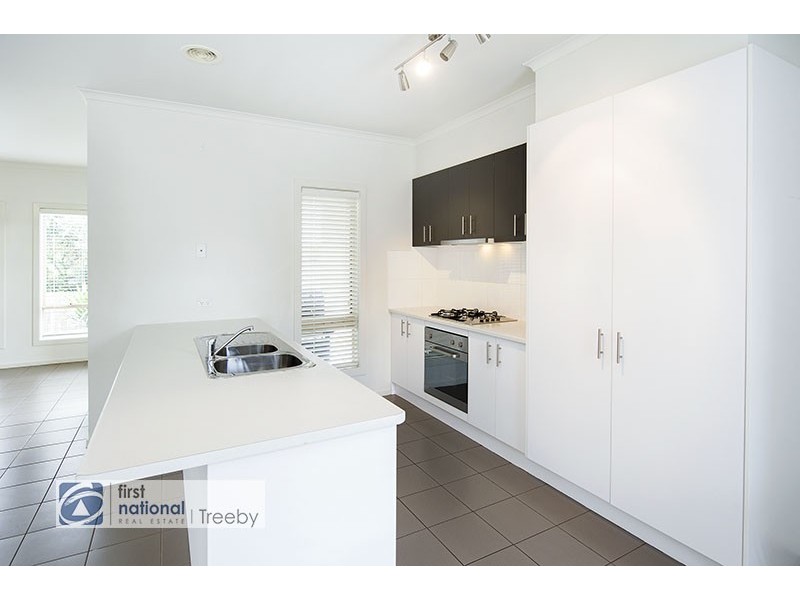 12A Bridges Avenue, Mooroolbark VIC 3138