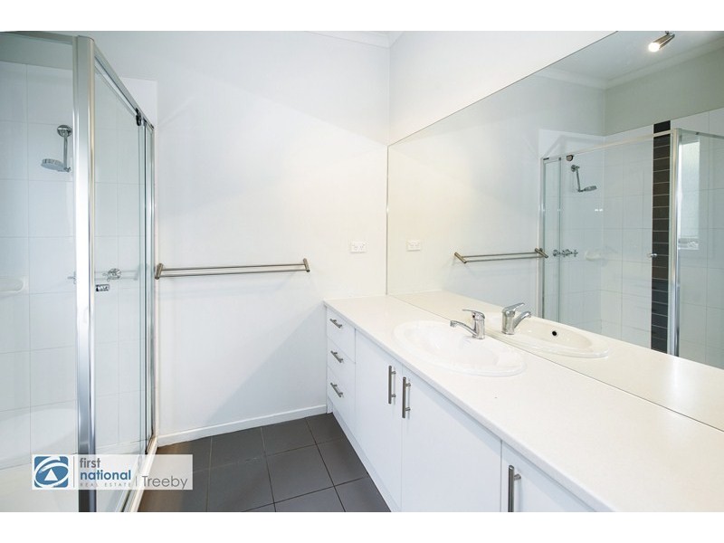 12A Bridges Avenue, Mooroolbark VIC 3138