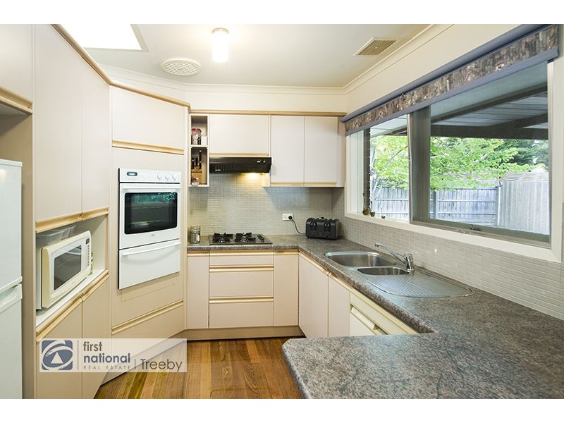 144 Eastfield Road, Croydon South VIC 3136