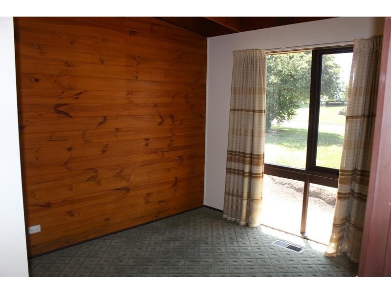 81 Country Club Drive, Chirnside Park VIC 3116