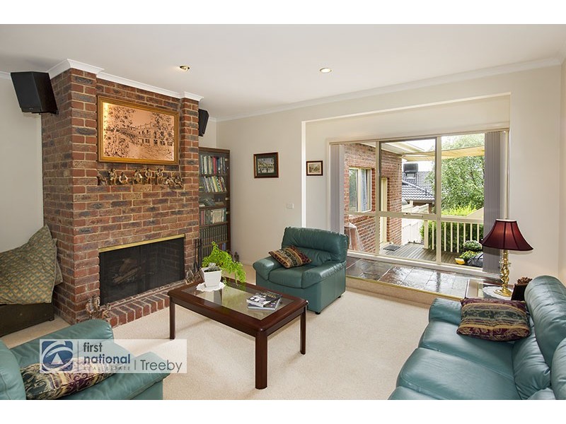 2 Wattle Tree Lane, Croydon North VIC 3136