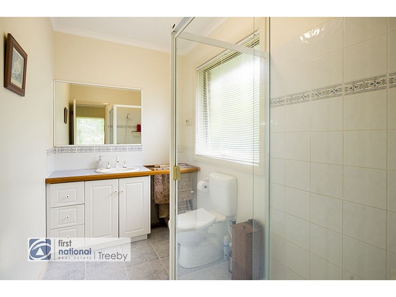 2 Wattle Tree Lane, Croydon North VIC 3136