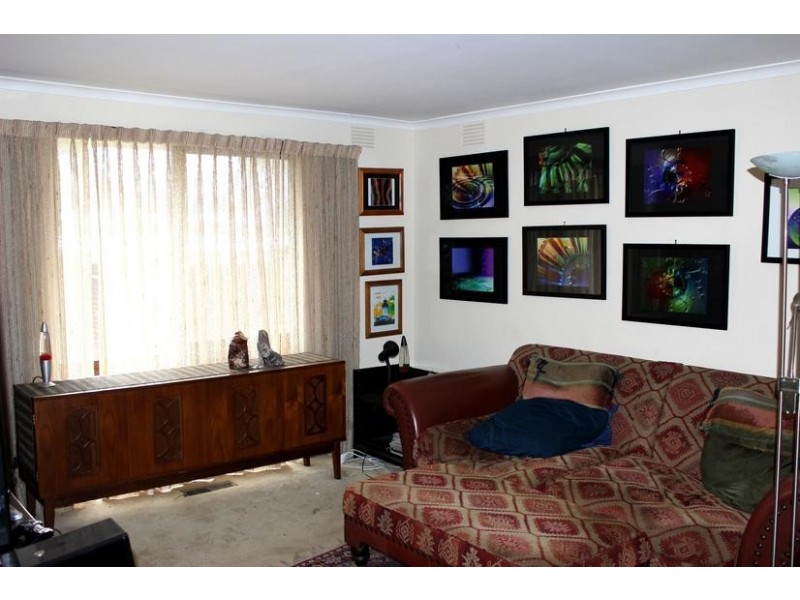 9 Ashcombe Drive, Ringwood VIC 3134