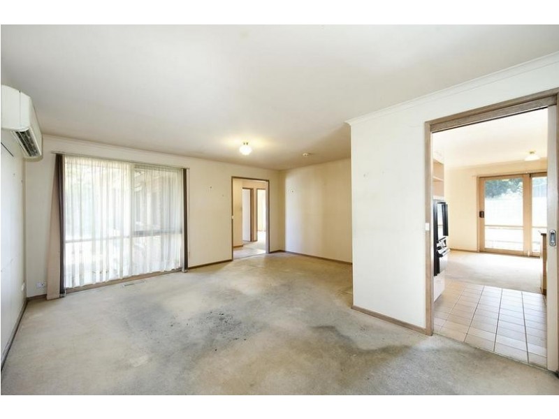 2/1 Wildwood Grove, Ringwood VIC 3134