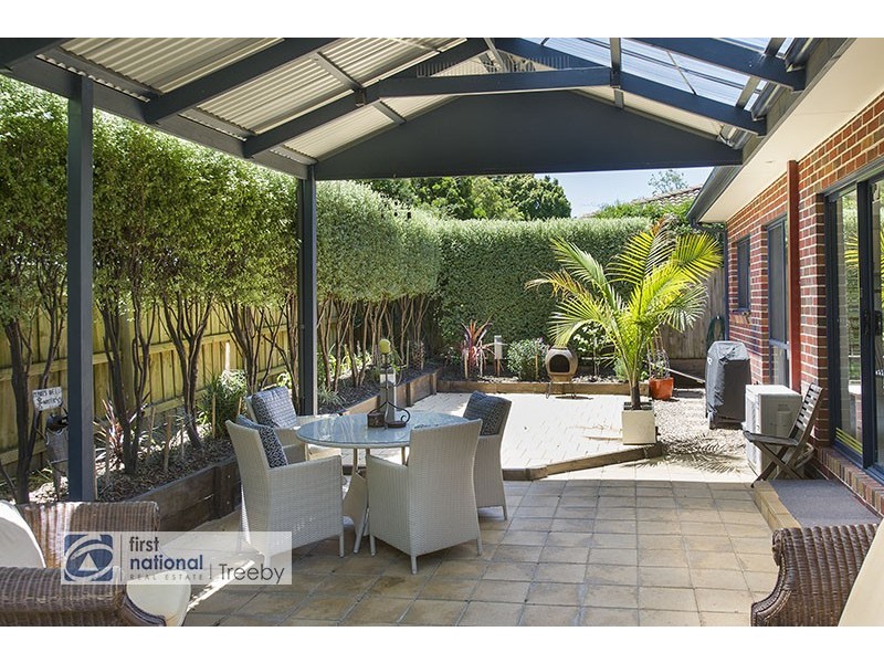 2/16 Derwent Street, Ringwood North VIC 3134