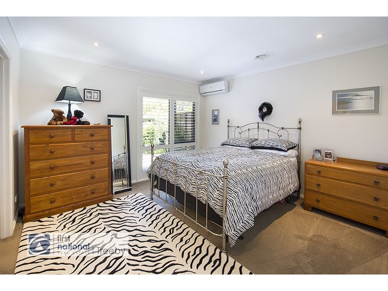 2/16 Derwent Street, Ringwood North VIC 3134