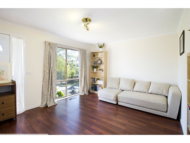 23 Adolphson Avenue, Ringwood North VIC 3134