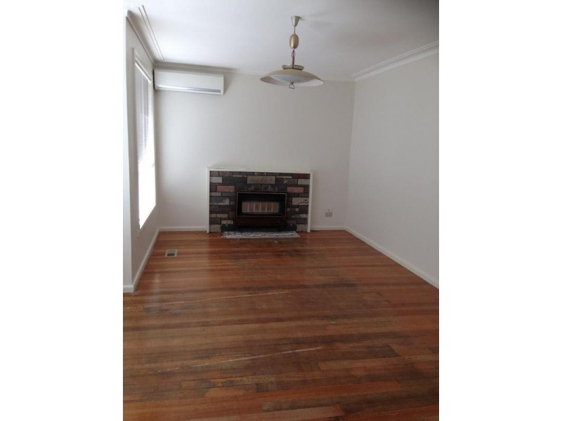 36 Balmoral Street, Kilsyth VIC 3137