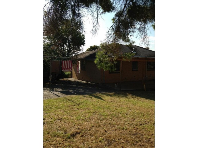 36 Balmoral Street, Kilsyth VIC 3137