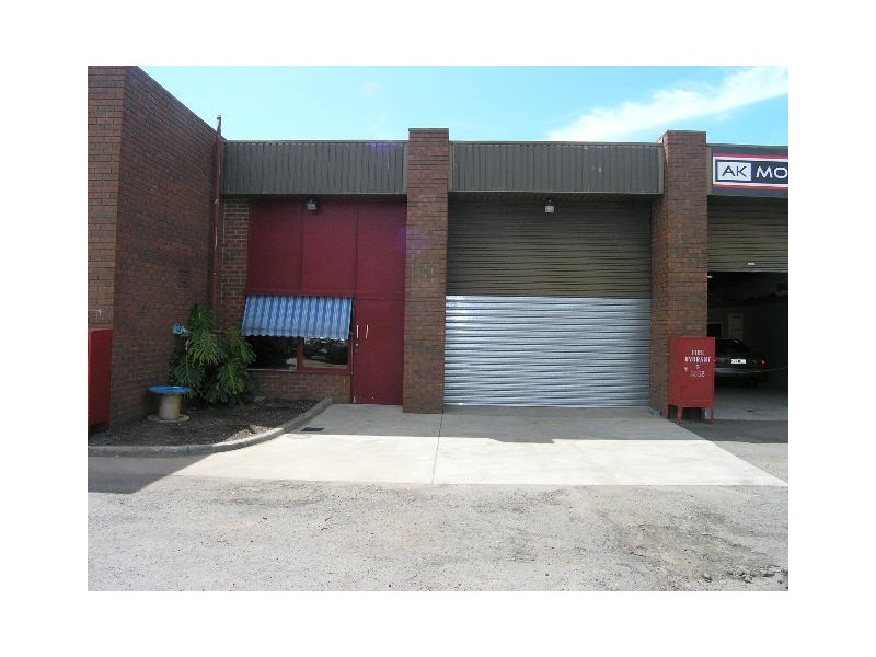 2/10 Pilgrim Court, Ringwood VIC 3134