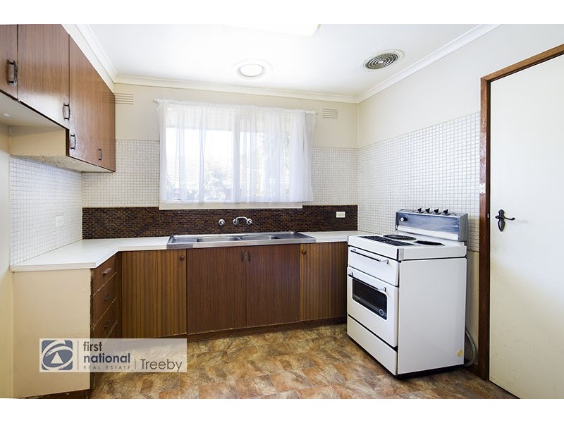 2/13 City Road, Ringwood VIC 3134
