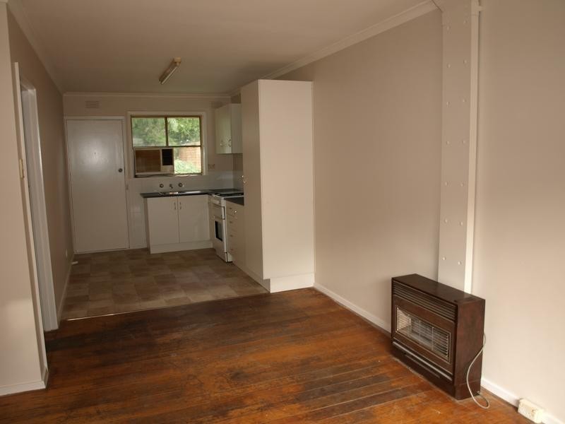 5/13 Glenora Avenue, Croydon VIC 3136