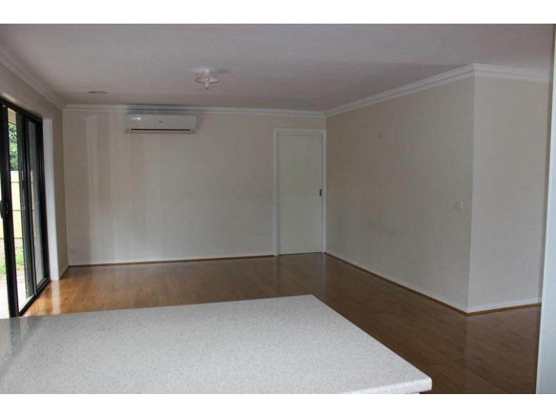 8a Edith Avenue, Croydon VIC 3136