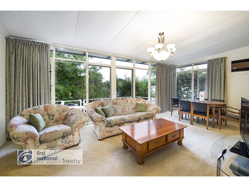 6 Eva Court, Croydon VIC 3136