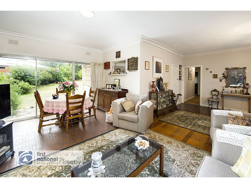 1 Eastfield Road, Ringwood East VIC 3135
