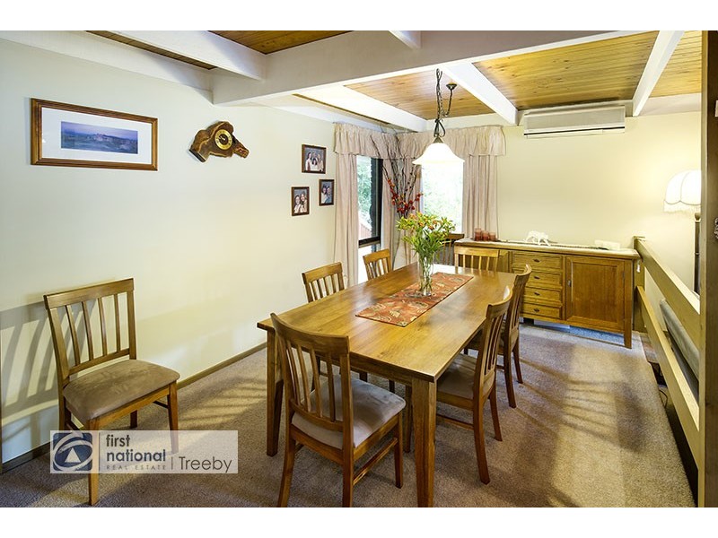 4 Eliza Close, Warranwood VIC 3134