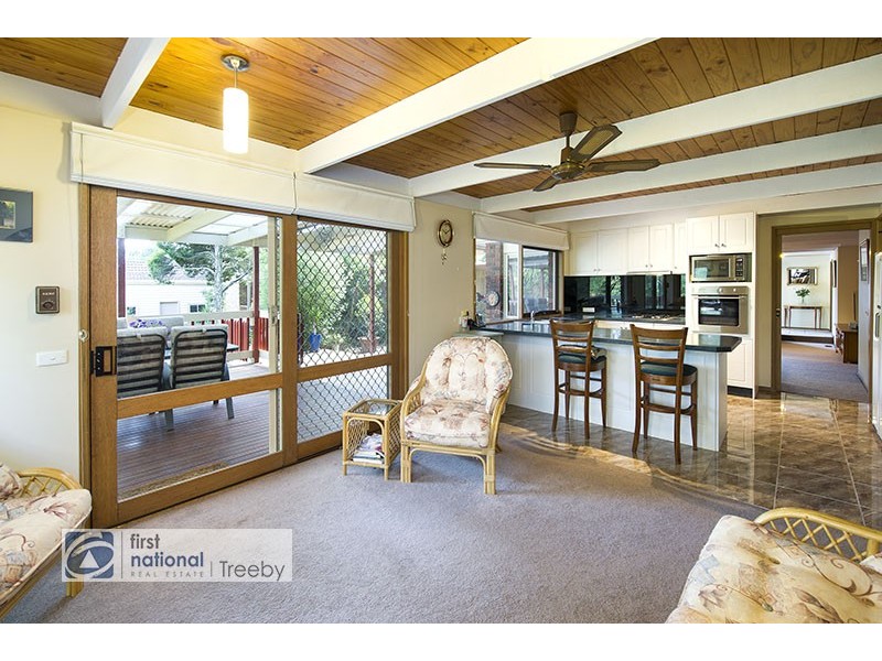 4 Eliza Close, Warranwood VIC 3134