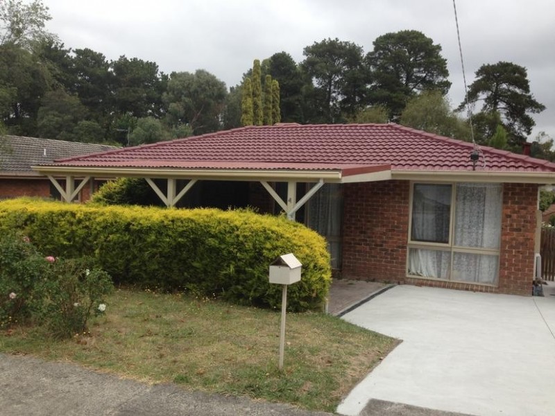 4 Jull Parade, Ringwood North VIC 3134