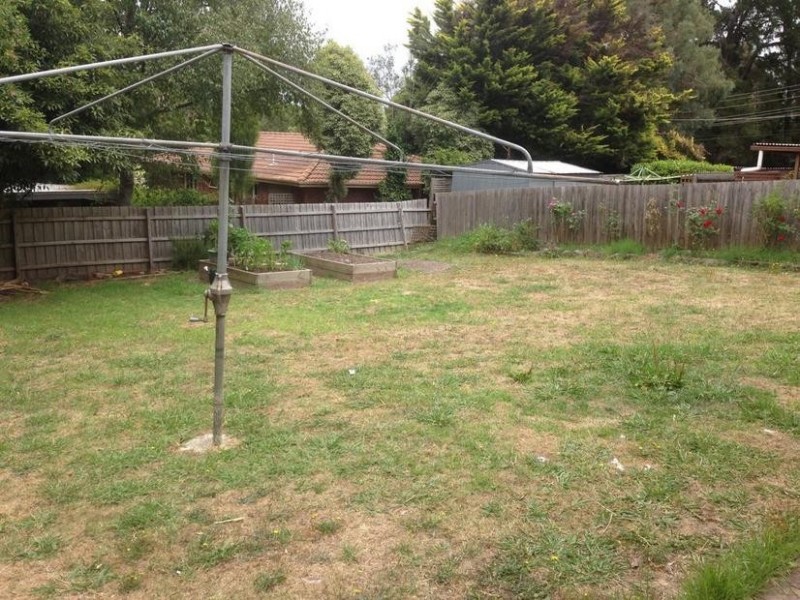 4 Jull Parade, Ringwood North VIC 3134