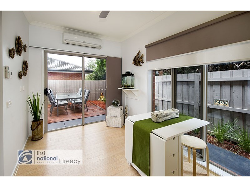 2b/7 Cullis Parade, Bayswater VIC 3153