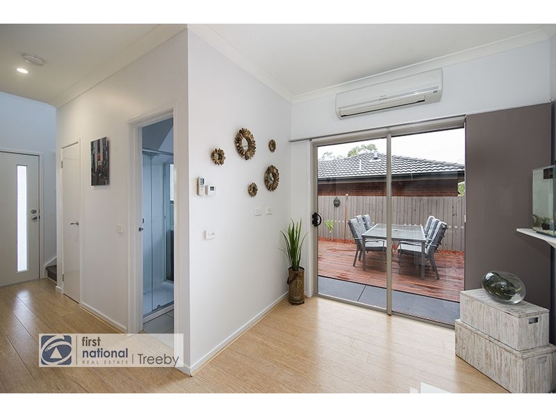 2b/7 Cullis Parade, Bayswater VIC 3153