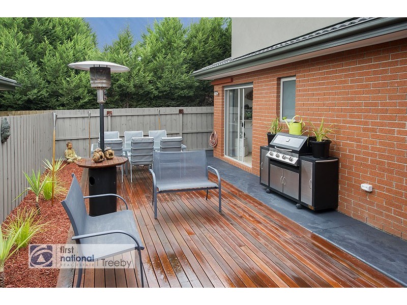 2b/7 Cullis Parade, Bayswater VIC 3153