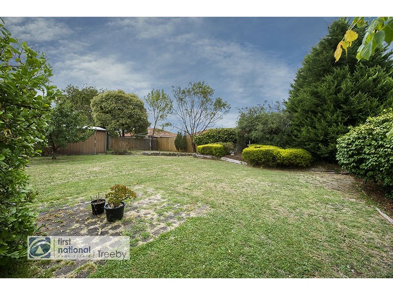 31 Cherry Tree Grove, Croydon VIC 3136