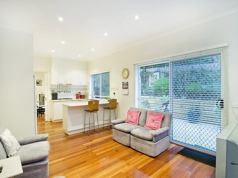 30/12-14 Unsworth Road, Ringwood North VIC 3134