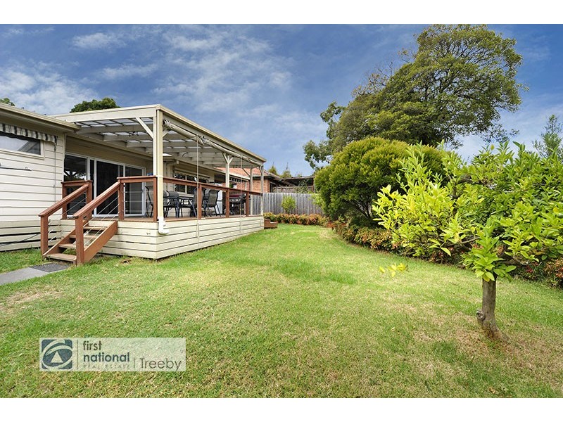 11 Carcoola Road, Ringwood East VIC 3135
