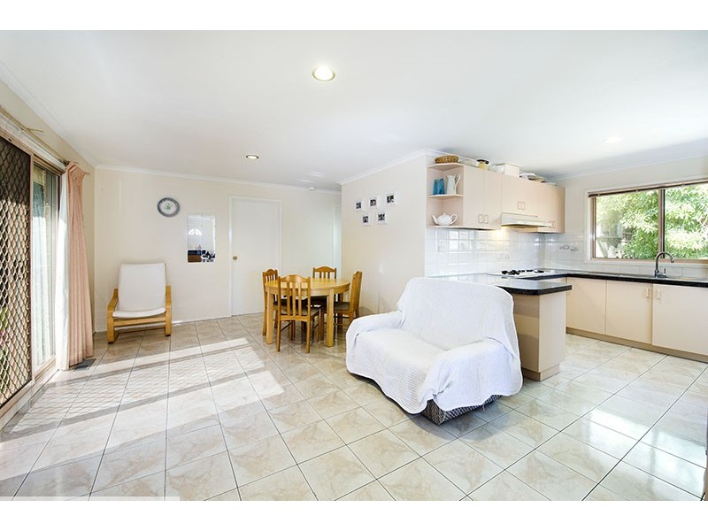 23 Adolphson Avenue, Ringwood North VIC 3134