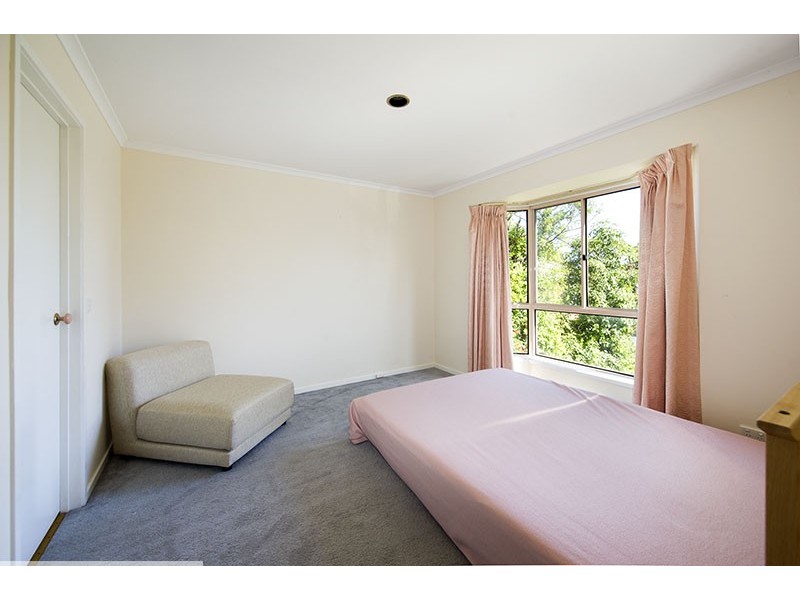 23 Adolphson Avenue, Ringwood North VIC 3134