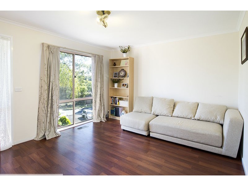 23 Adolphson Avenue, Ringwood North VIC 3134