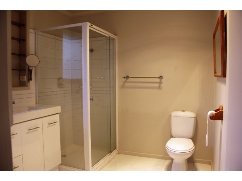 4 Jull Parade, Ringwood North VIC 3134