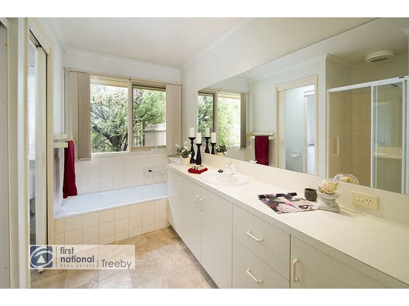 1/3 Merrilong Street, Ringwood East VIC 3135