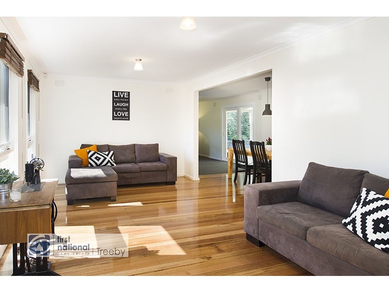 15 Berry Road, Bayswater North VIC 3153