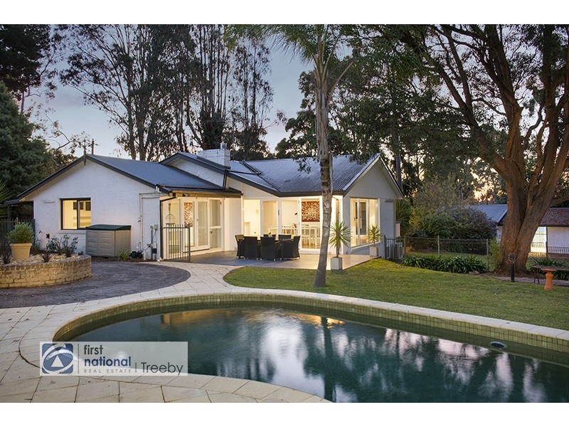 2-4 Valentino Drive, Croydon VIC 3136