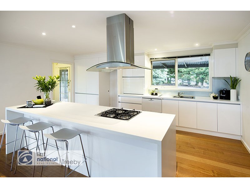 2-4 Valentino Drive, Croydon VIC 3136