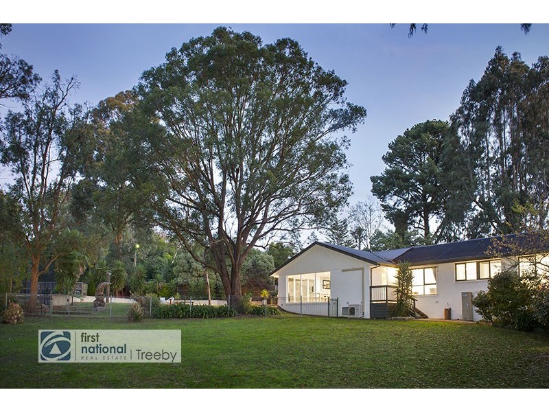 2-4 Valentino Drive, Croydon VIC 3136