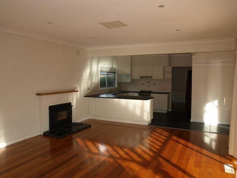 26 Cherylnne Crescent, Kilsyth VIC 3137