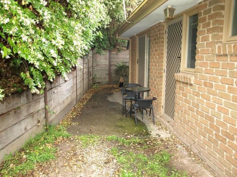 2/38 William Street, Ringwood VIC 3134